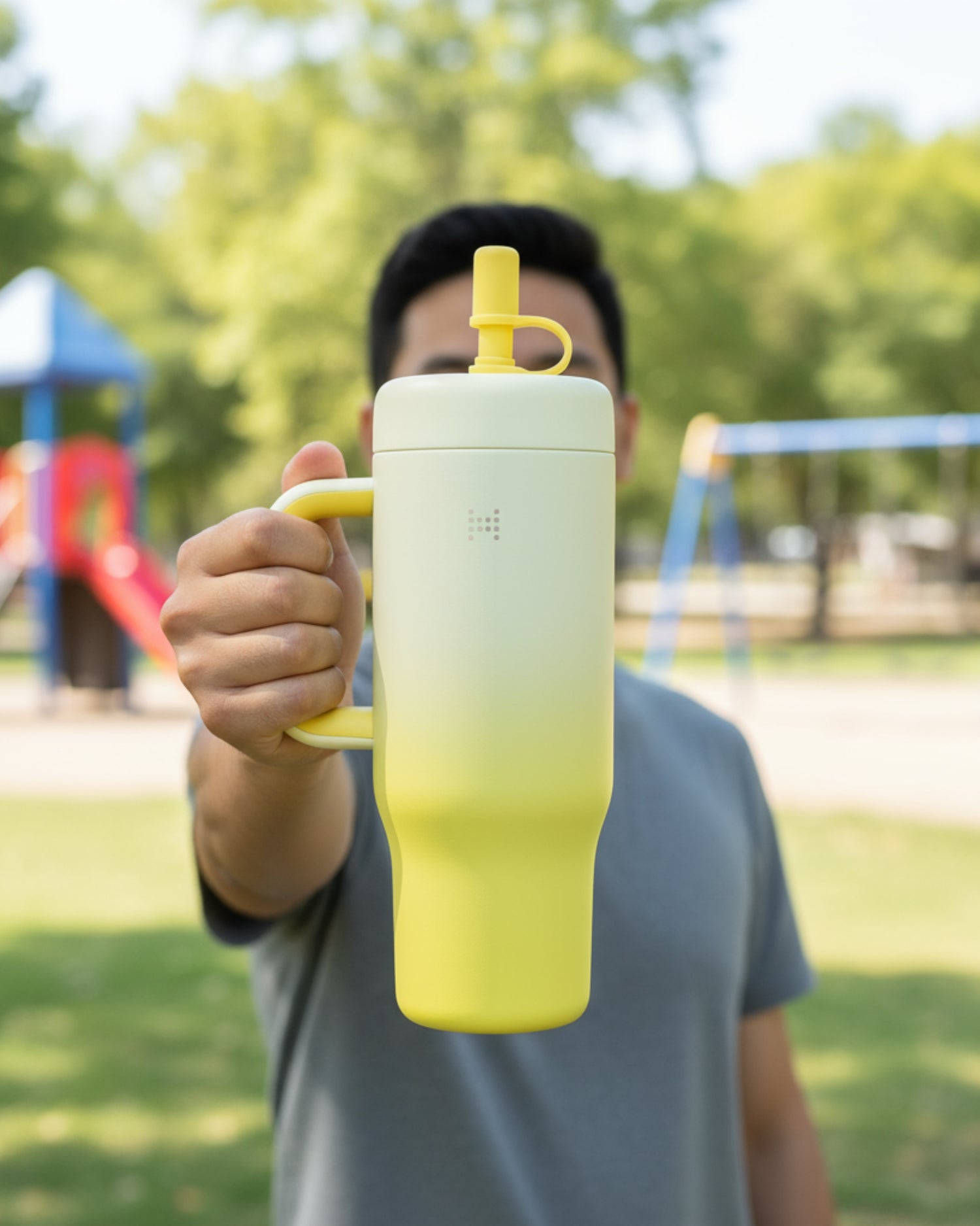 Copo Térmico Sunshine 650 ml com Canudo e Alça - Amarelo