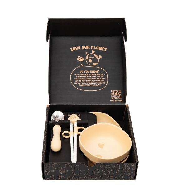 KIT INFANTIL COM PRATO. BOWL. COLHER E HASHI 4 PEÇAS GIRAFA LOLA - AMARELO